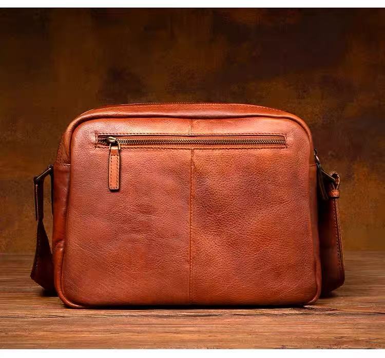 Retro Cowhide Shoulder Bag