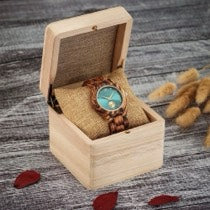 Niche Wooden Watch — Minimalist Japanese-Style Ladies' Timepiece — Retro-Designed Creative Wooden Watch in Black and Red Sandalwood— $289 USD