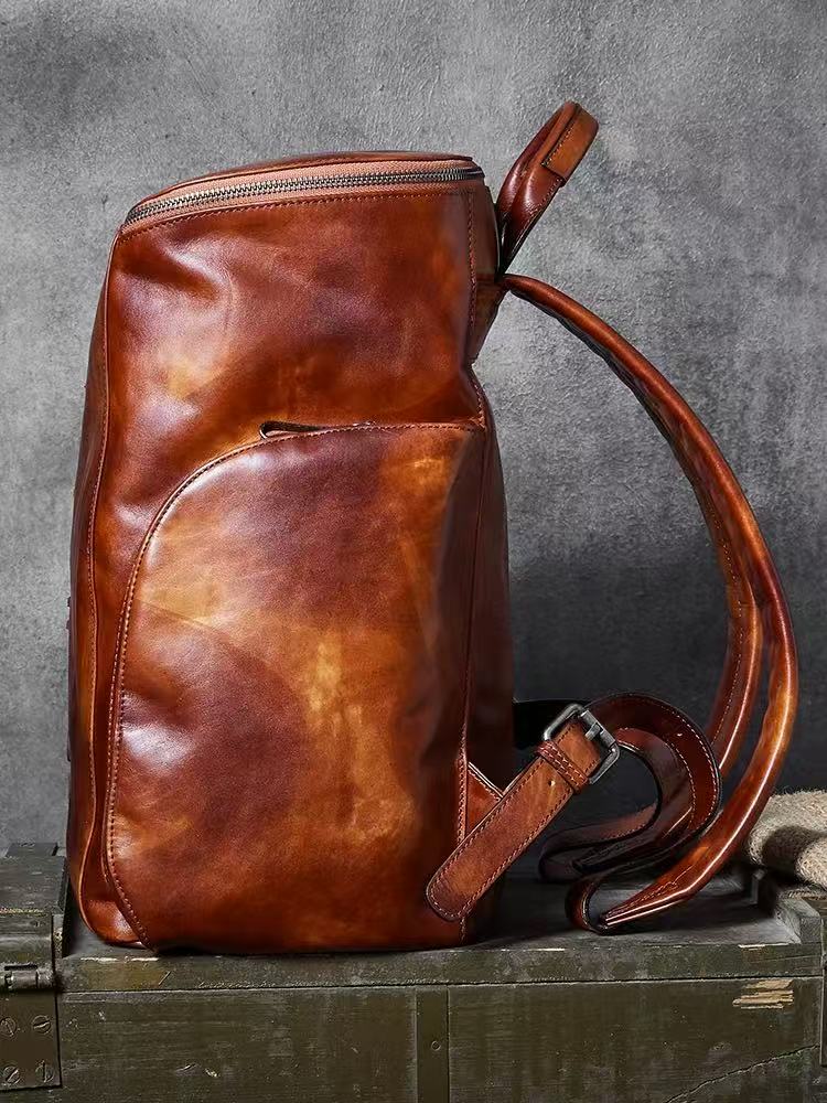 Retro Motorcycle Backpack — Vegetable-Tanned Top-Grain Cowhide
